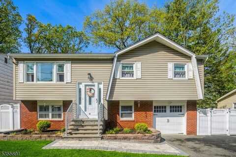 10 Tulsa Trl, Hopatcong, NJ 07843