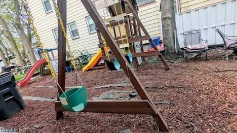 110-112 Smith St, Newark, NJ 07106