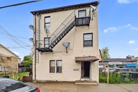 83 Jersey St, Paterson, NJ 07501