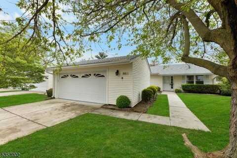 88c Dogwood Plz, Monroe, NJ 08831