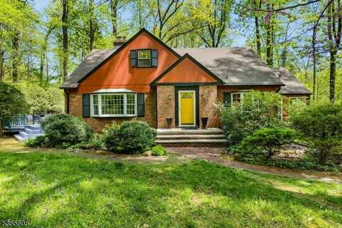 100 TUTTLE ROAD, Watchung, NJ 07069