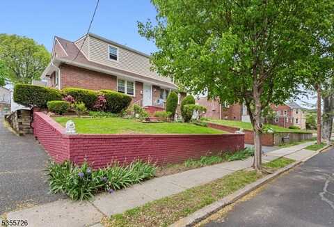 25 Saint Marys Pl, Nutley, NJ 07110