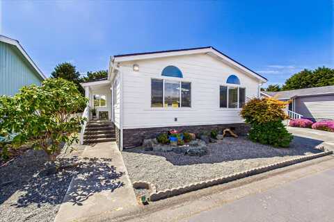 1090 Murray Road, McKinleyville, CA 95519