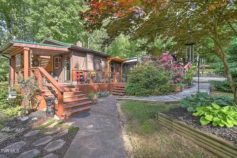 521 Baywood Drive, Piney Flats, TN 37686