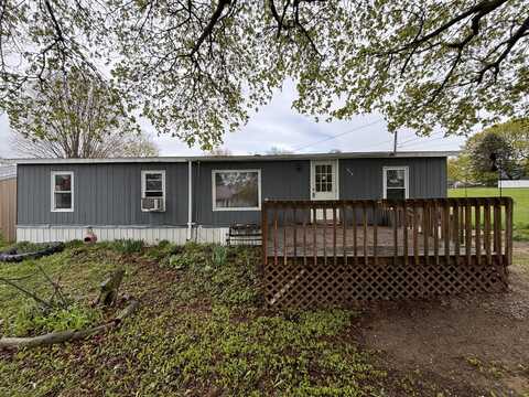 208 Clark Street, Lakeview, MI 48850