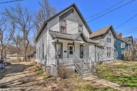 1018 Oak Street, Kalamazoo, MI 49008