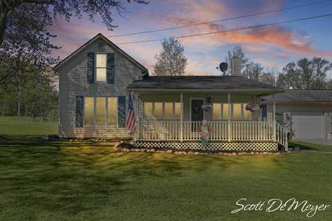 6758 S Mt Hope Road, Carson City, MI 48811