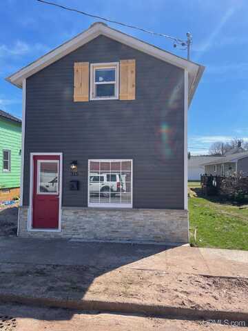 315 S First, Ishpeming, MI 49849