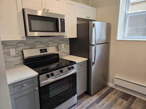 289 DAY AVE, Fairview, NJ 07022
