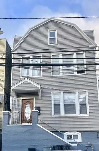 258 WINFIELD AVE, Greenville, NJ 07305