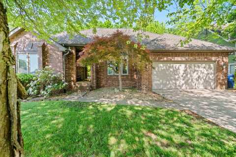4823 S Buckingham Lane, Springfield, MO 65810