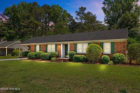 104 Avalon Lane, Greenville, NC 27858