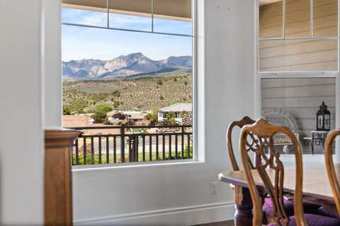 947 W Amethyst DR, Saint George, UT 84770