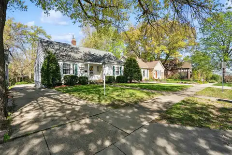 1803 Gibson Street, Cedar Falls, IA 50613