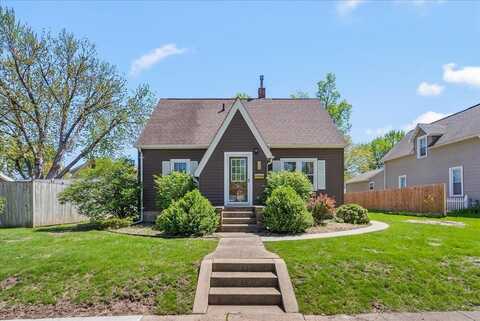 310 Olive Street, Cedar Falls, IA 50613