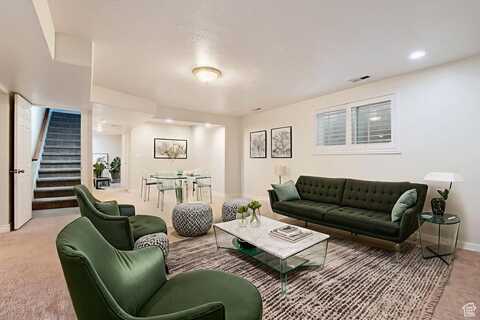 1761 S DAVIS E, Bountiful, UT 84010