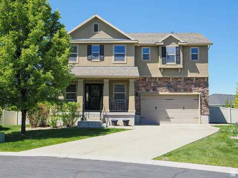 879 W SADDLEBROOK, Kaysville, UT 84037