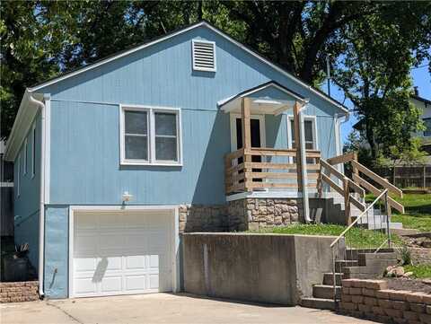 213 Walnut Avenue, Bonner Springs, KS 66012