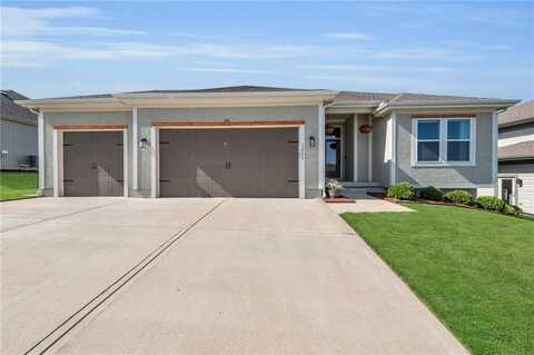 12940 N Champanel Way, Platte City, MO 64079