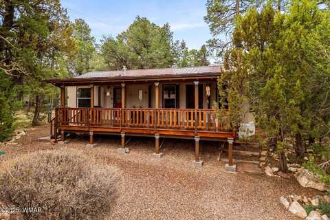 2871 Rainbow Trail, Overgaard, AZ 85933