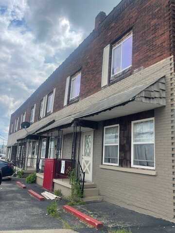 625 Freeport Rd, Derry, PA 15030