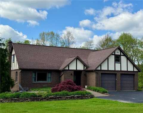 111 McCall Rd, Franklin, PA 16001