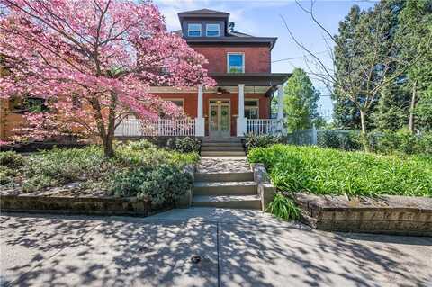209 Bon Air Ave, Bon Air, PA 15210