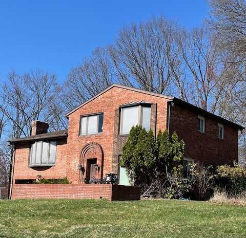 2429 Tanglewood Dr, Hampden Township, PA 15101