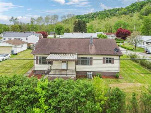 28 Main St, Clarksville, PA 15322