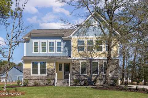 735 Hollybriar Loop Road SE, Bolivia, NC 28422