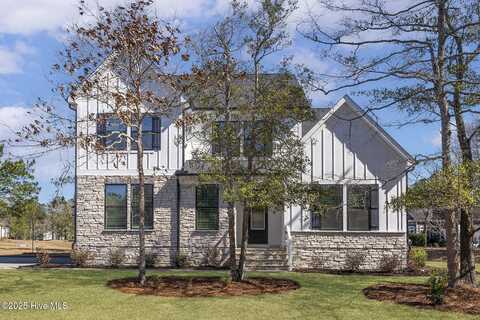 755 Hollybriar Loop Road SE, Bolivia, NC 28422