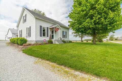 6010 Versailles Road, Piqua, OH 45356