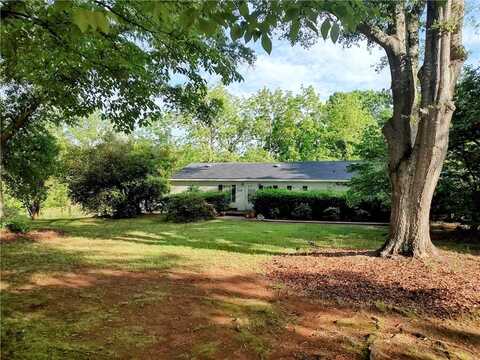 1130 Old Seneca Road, Central, SC 29630