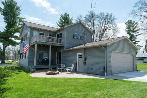 607 Shoreline Drive, Houghton Lake, MI 48629