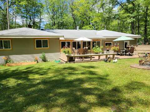 3143 Poplar Avenue, Grayling, MI 49738