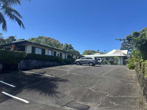 320 ILIAHI ST, HILO, HI 96720