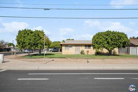 721 N Eastern Ave, Brawley, CA 92227