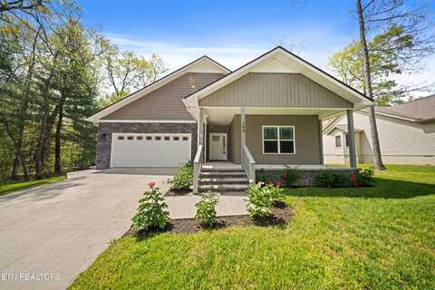 108 Peebles Rd, Crossville, TN 38558