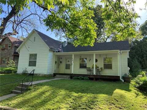 121 S Willis Avenue, Independence, MO 64050