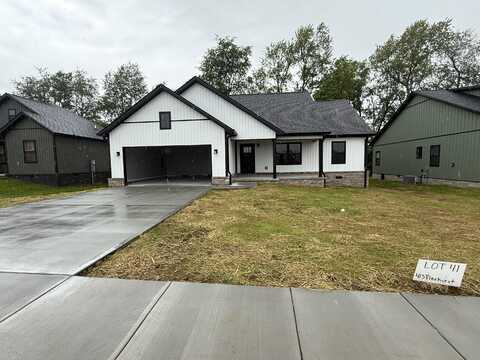 413 Pinehurst Way, Harrodsburg, KY 40330