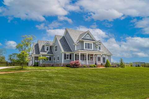 208 The Oaks Boulevard, Nicholasville, KY 40356