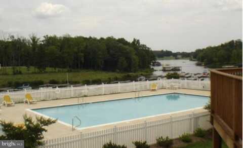 79,90 HEMLOCK LOOP, MINERAL, VA 23117