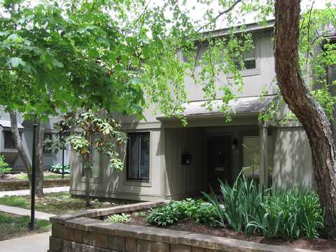 500 Laketower Drive, Lexington, KY 40502