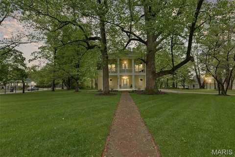 2367 Central Avenue, Alton, IL 62002
