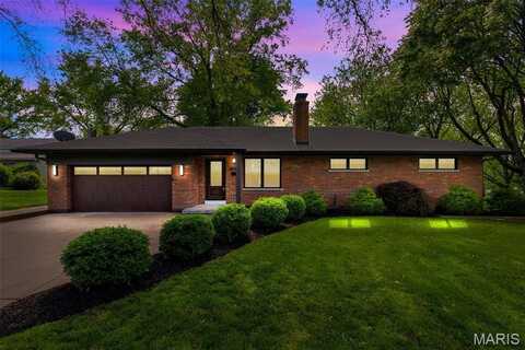 2080 Washington Street, Florissant, MO 63033