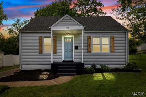 165 Aubuchon Street, Florissant, MO 63031
