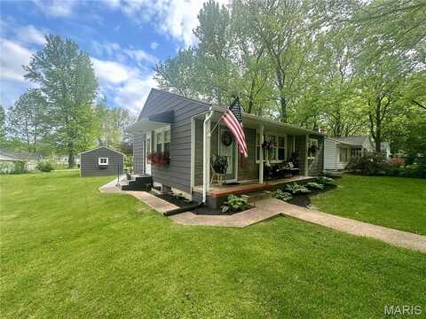404 Opal Street, Saint James, MO 65559