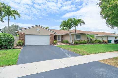 14660 Highland Springs Ct, Davie, FL 33325