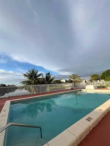 15420 SW 81st Cir Ln, Miami, FL 33193