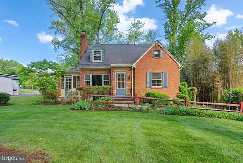 7032 WARFIELD RD, GAITHERSBURG, MD 20882